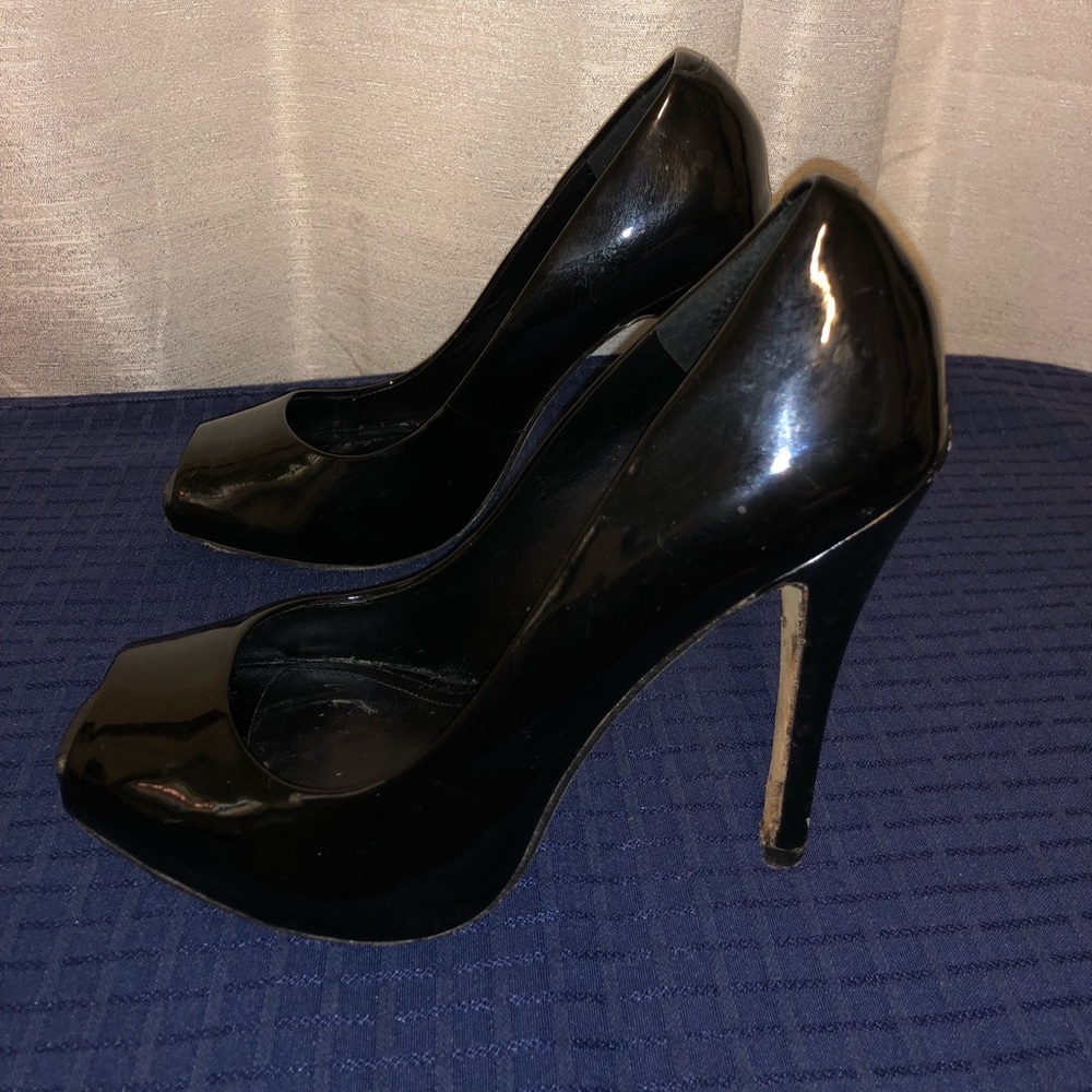 Black Aldo heels